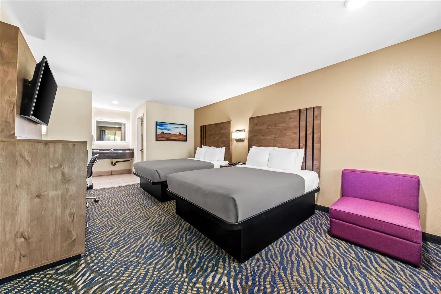 Quality Inn & Suites - photo 23
