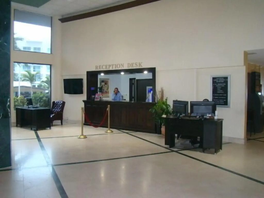 Casablanca By Design Suites Miami - photo 2