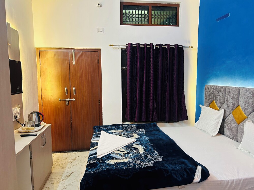 Divya Darshan Stay in Fyzabad, India