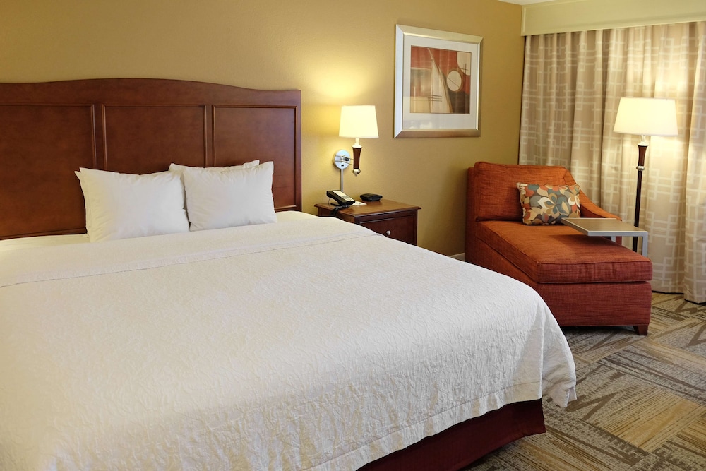 Hampton Inn Lima - photo 23