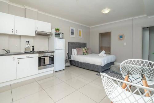 Charming Studio Apartment