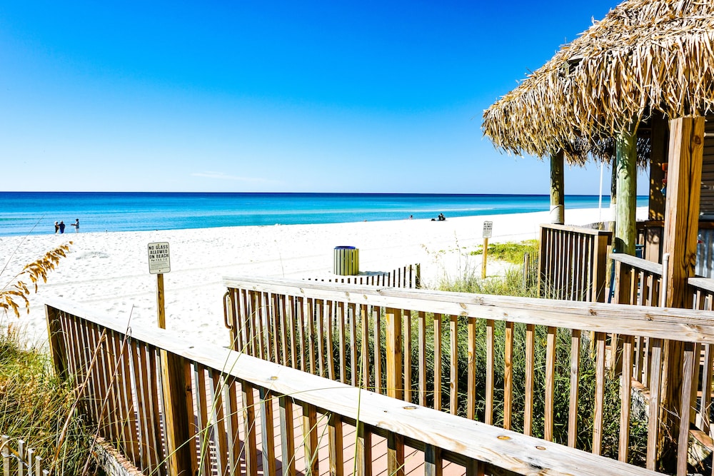 Landmark Holiday Beach - photo 27