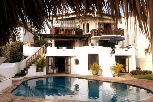 Apartamento frente a la Playa Brucerias Nayarik Mexico — 4-Star Luxury Hotel in Bucerias, Mexico