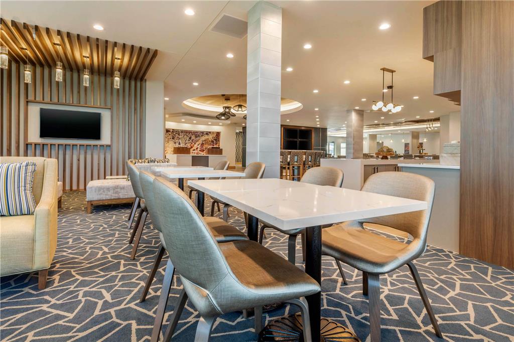 Cambria Hotel Bettendorf Quad Cities - photo 41