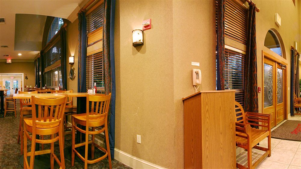 Mainsail Suites Hotel & Conference Center Tampa - photo 12