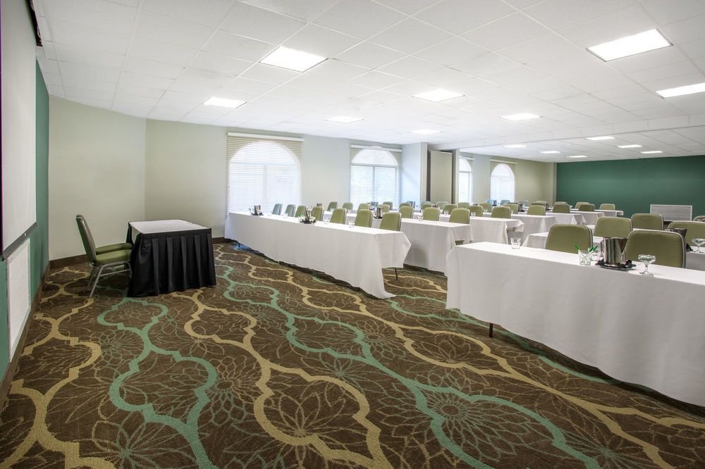 Wyndham Garden Lafayette - photo 17