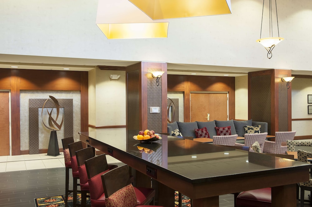Hampton Inn and Suites Indianapolis Fishers - photo 34