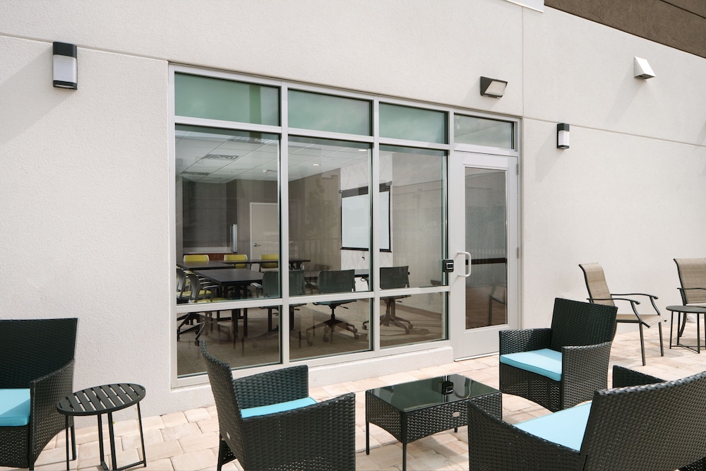SpringHill Suites by Marriott Jacksonville Baymeadows - photo 16