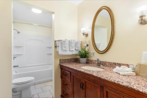 Blue Spruce Inn & Suites - photo 26