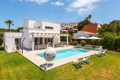 Villa Galerna — 4-Star Luxury Hotel in Alaior, Spain