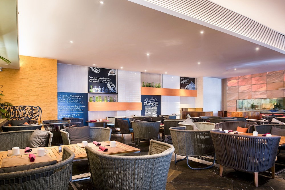 מזון ומשקאות