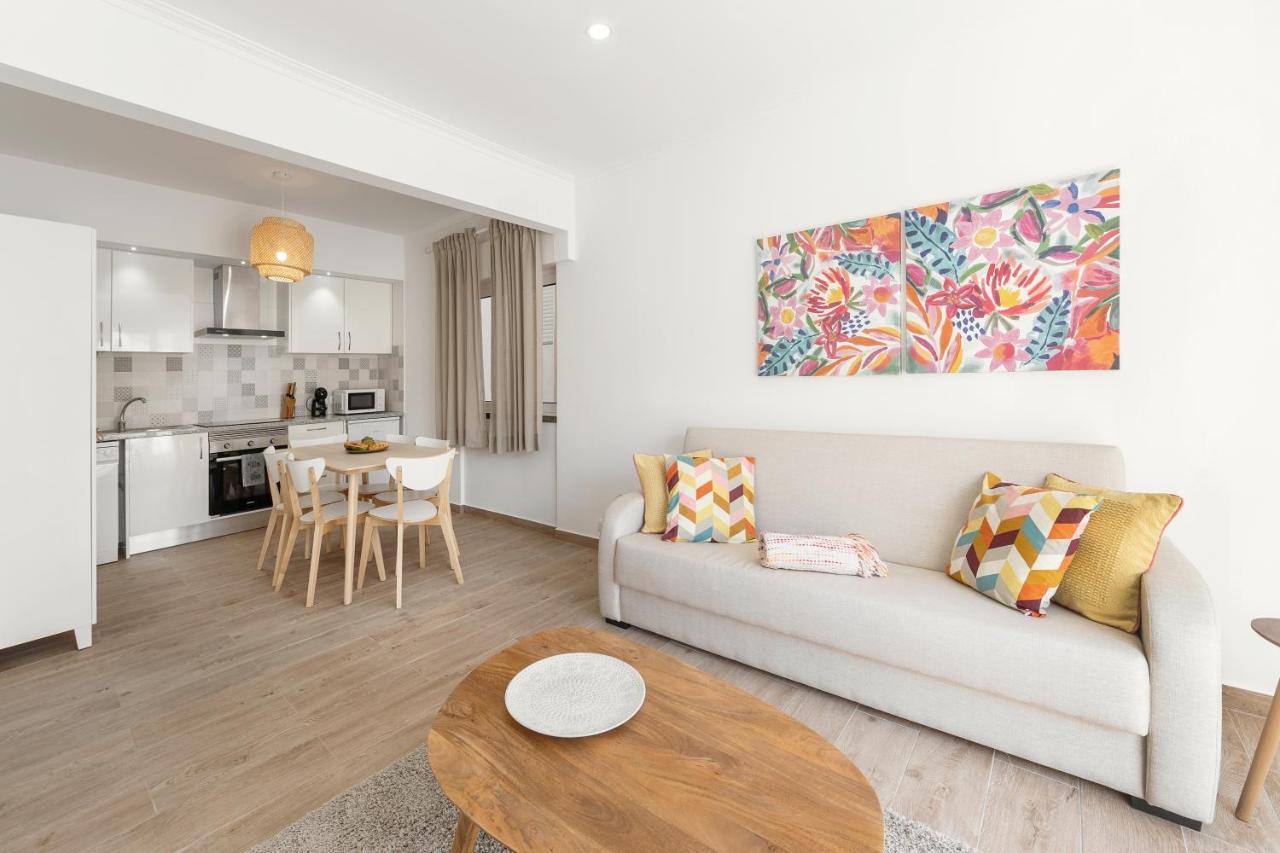 Shell House — 4-Star Luxury Hotel in Nazare, Portugal