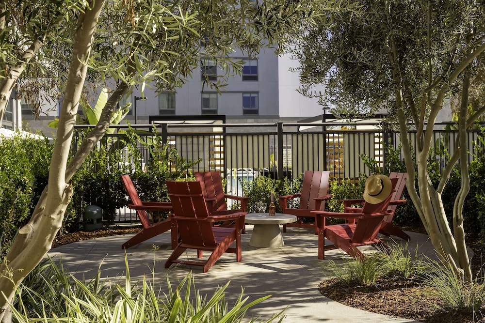 Homewood Suites by Hilton Long Beach Airport - photo 35