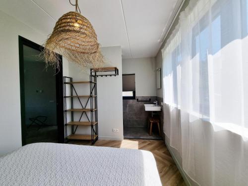 Villa in Balk with Private Jetty — 4-Star Luxury Hotel in Balk, Netherlands