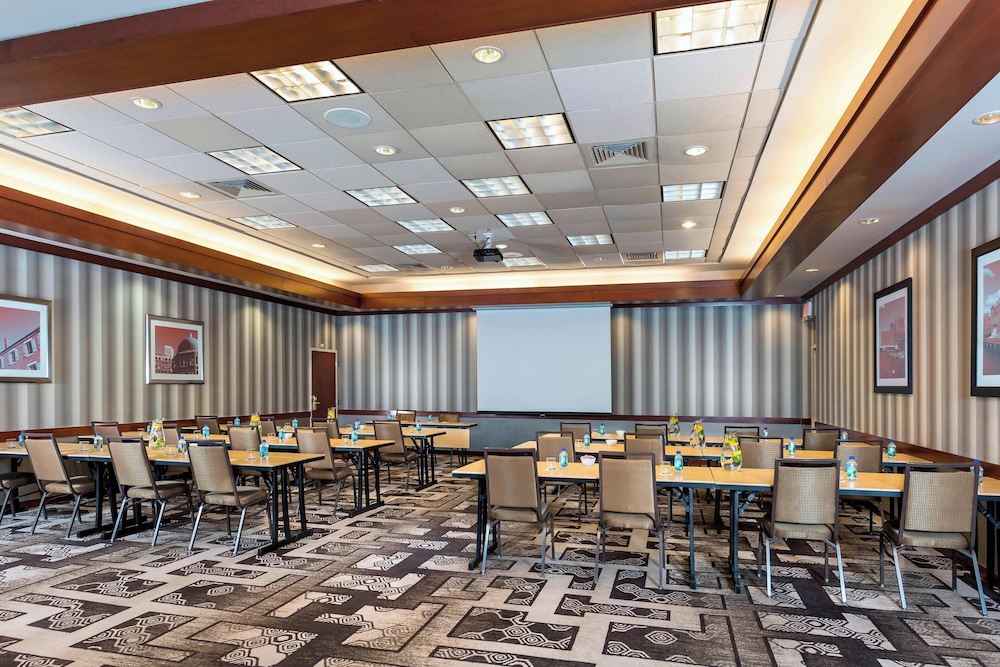 Courtyard by Marriott Woburn Boston North - photo 22