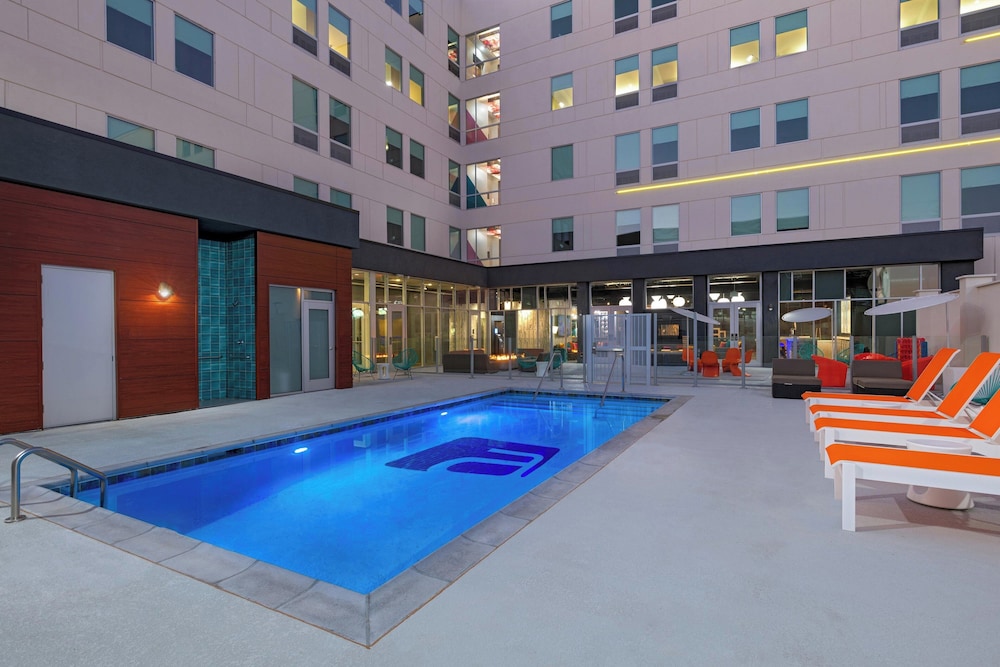 Aloft Waco Downtown - photo 13