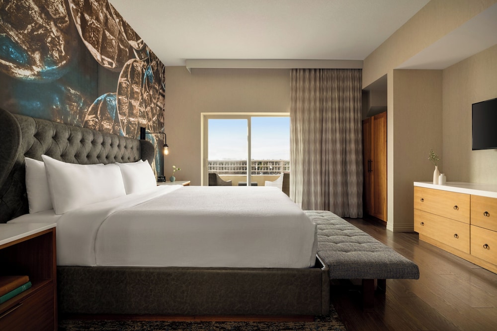 Hotel Indigo Naperville Riverwalk by IHG - photo 26