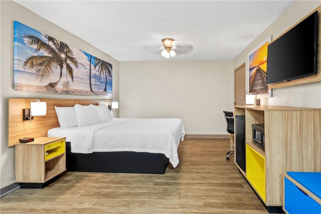 Days Inn by Wyndham Jacksonville NC - photo 33