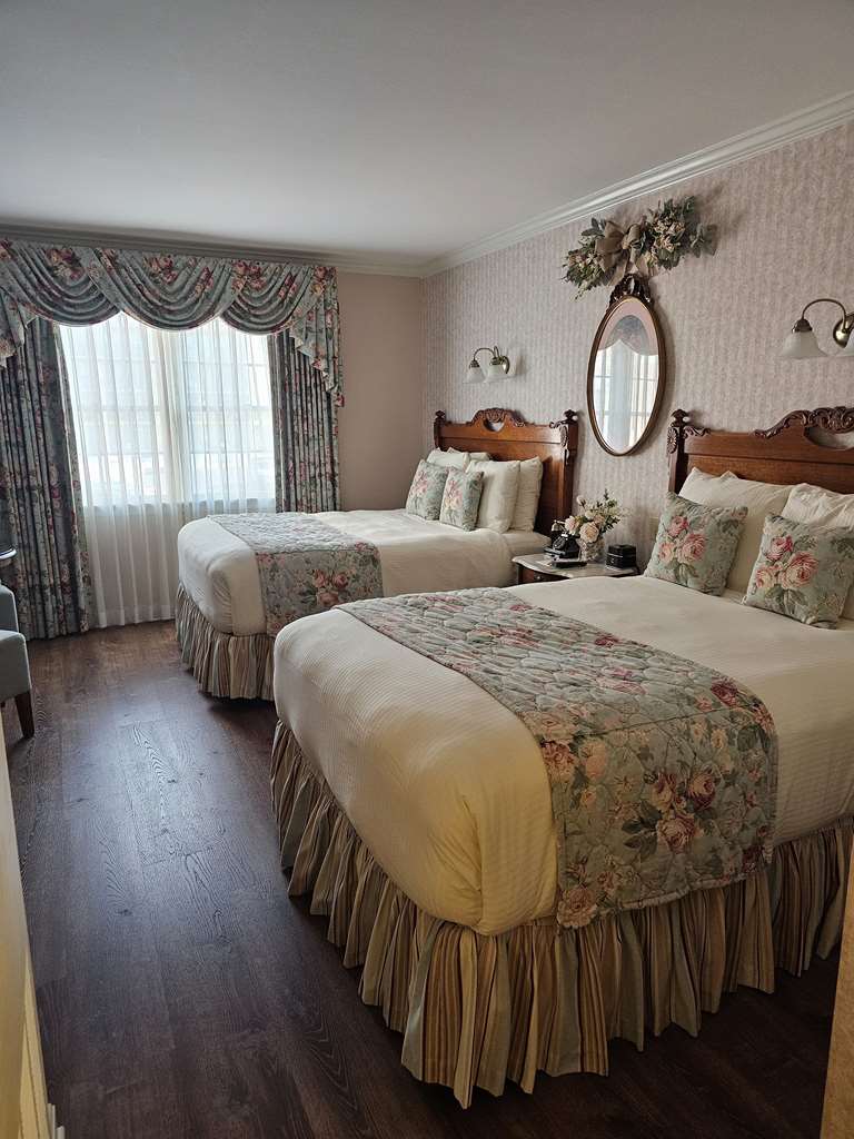 Boardwalk Plaza Hotel - photo 10