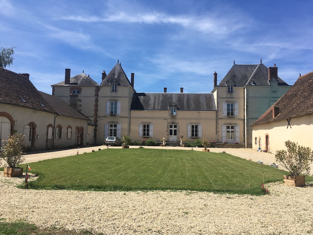 Chateau de Chavannes — hotel in Chantenay-Saint-Imbert