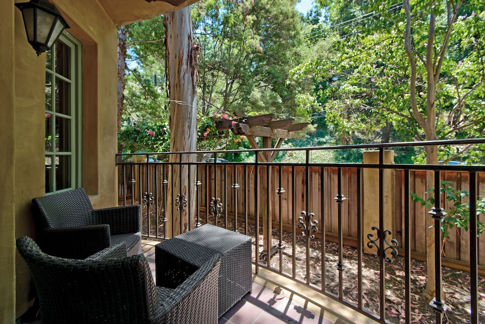 Hotel Los Gatos - photo 32