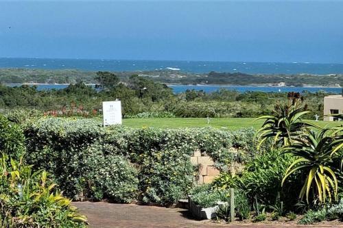 11th Tee P2 Goose Valley Golf — 4-Star Luxury Hotel in Plettenberg Bay, South Africa