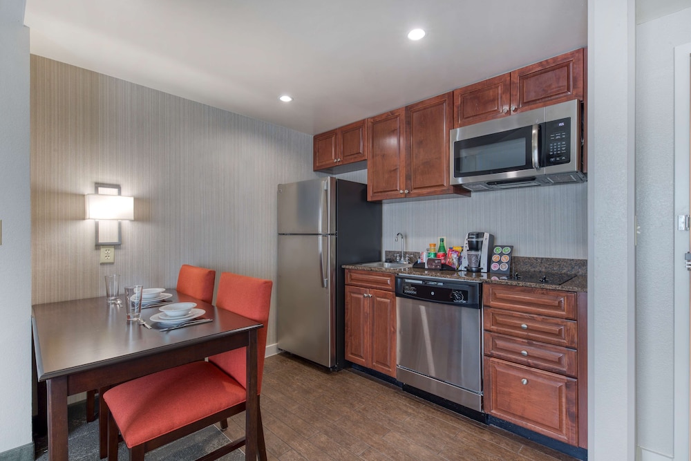 Homewood Suites by Hilton Olmsted Village - photo 25