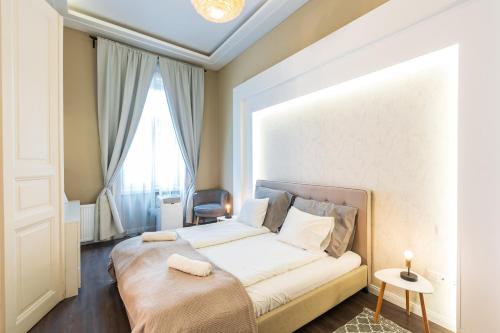 Spacious Luxury apartment at the heart of Budapest — 4-Star Luxury Hotel in Budapest, Hungary