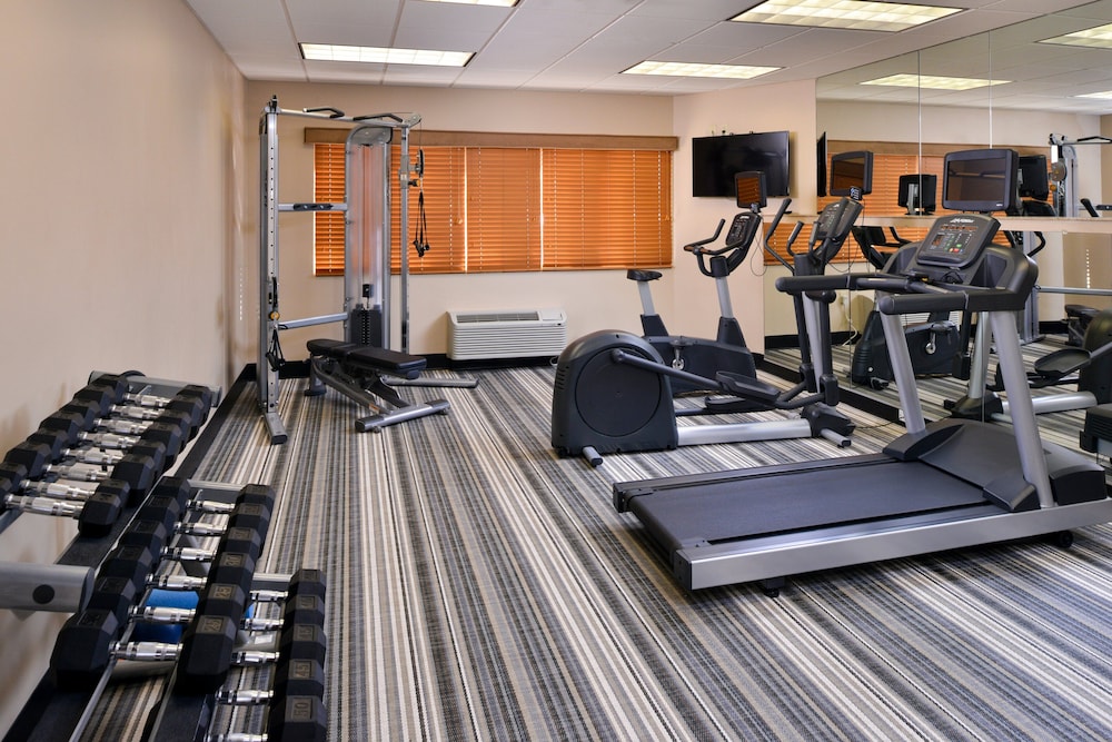 Candlewood Suites Winchester by IHG - photo 34