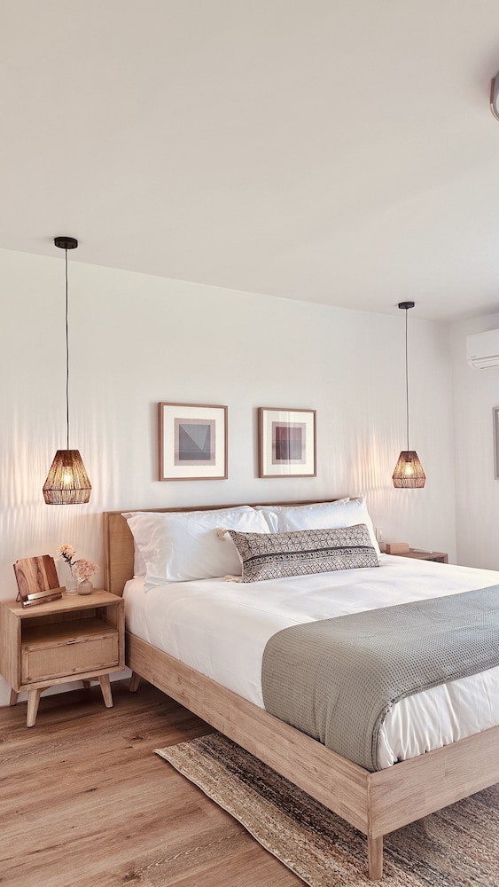 Ocean Villa Inn - photo 20