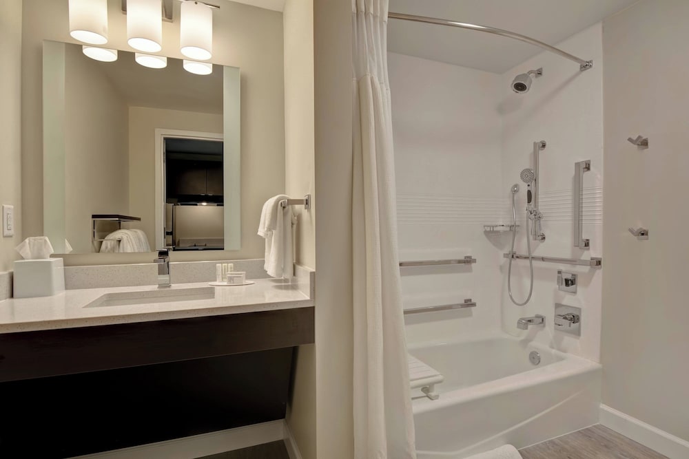 TownePlace Suites by Marriott Panama City Beach Pier Park - photo 23
