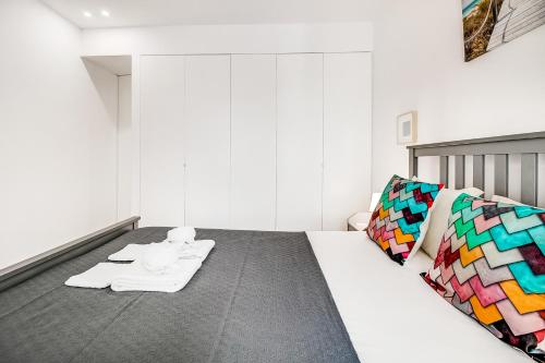 Lisbon Charming Santos Apartment w Patio — 4-Star Luxury Hotel in Lisbon, Portugal