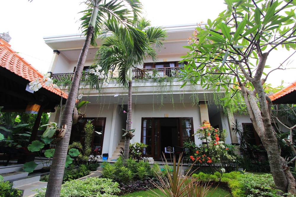 Gatra Ubud Inn — Ubud — photo 3