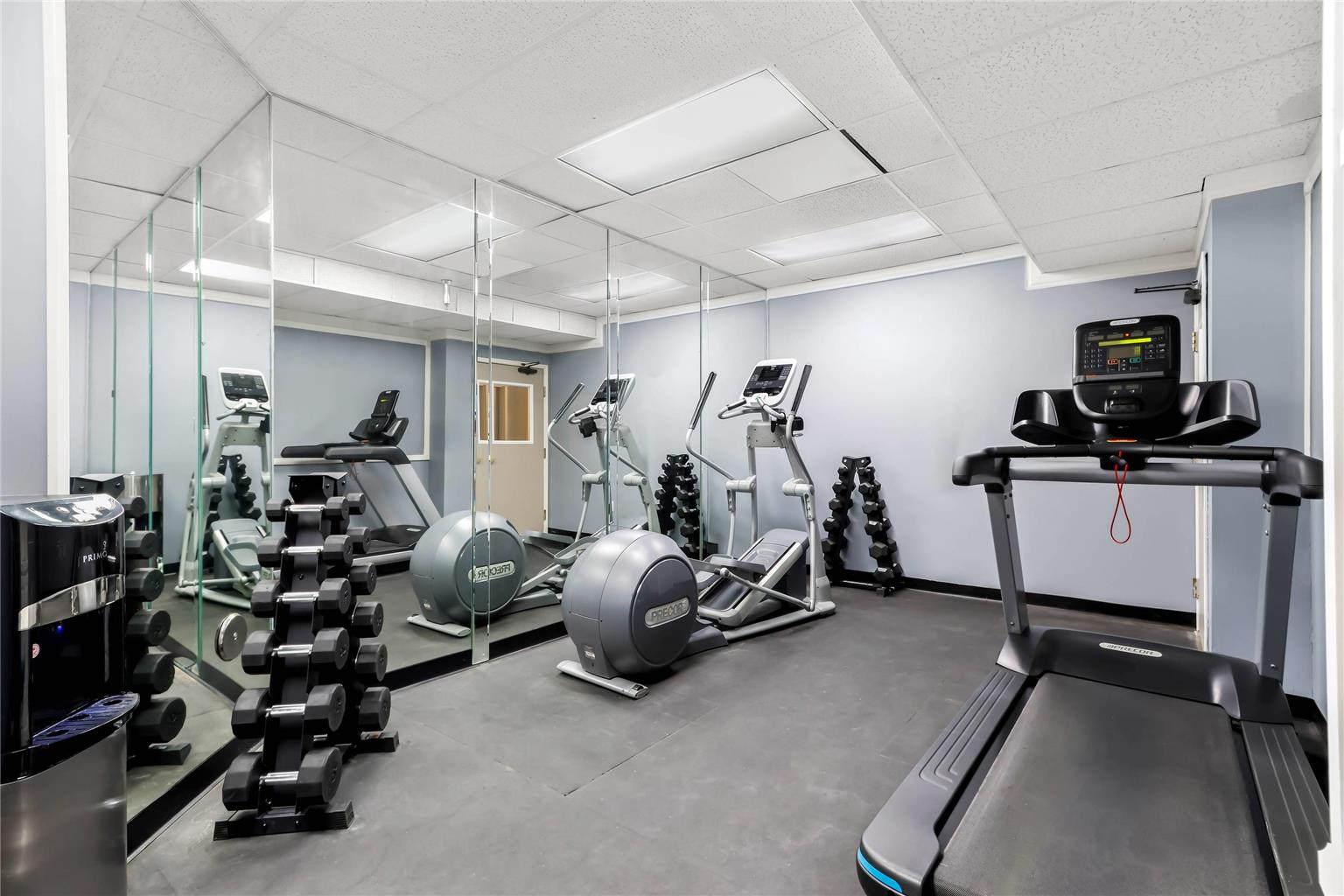 Clarion Suites Anchorage Downtown - photo 18