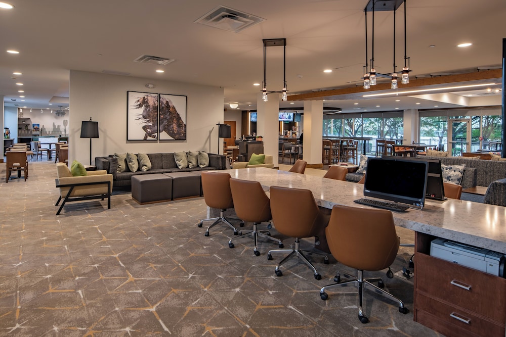 DoubleTree by Hilton Dallas Farmers Branch - photo 31