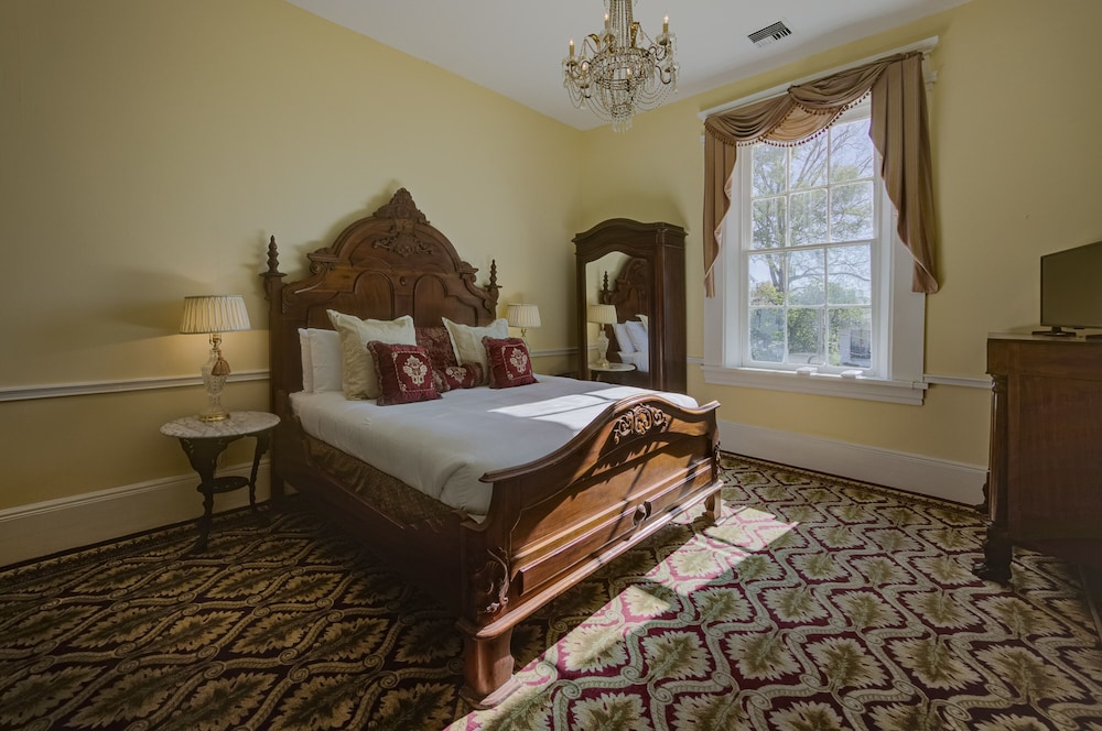 The Inn at Cedar Grove - photo 13