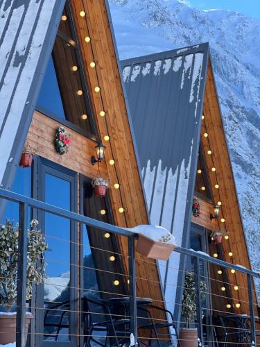 Pyramid Home Kazbegi