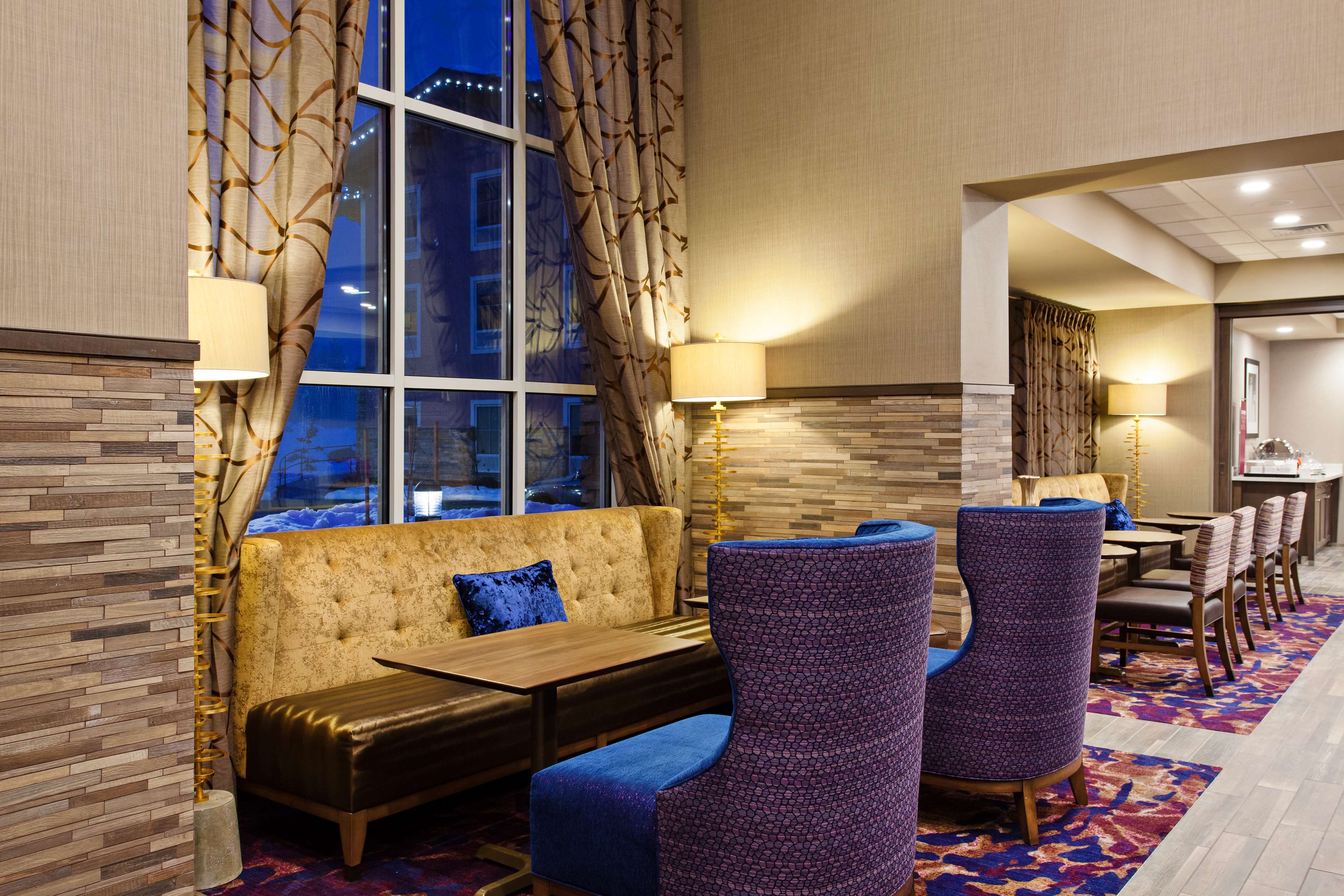 Hampton Inn & Suites Leavenworth - photo 12