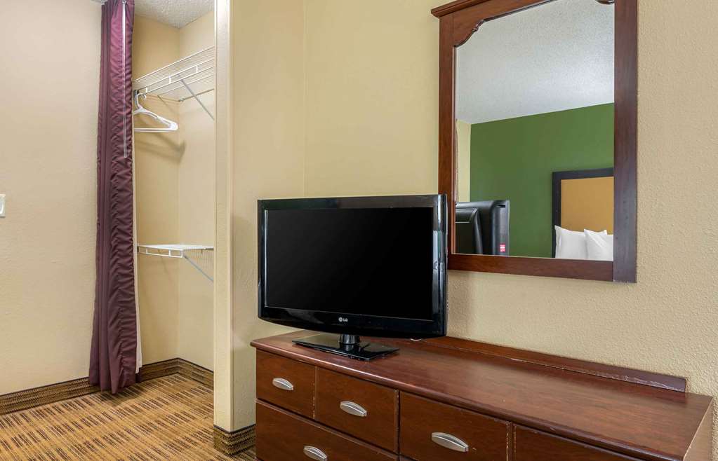 Extended Stay America Suites South Bend Mishawaka North - photo 25