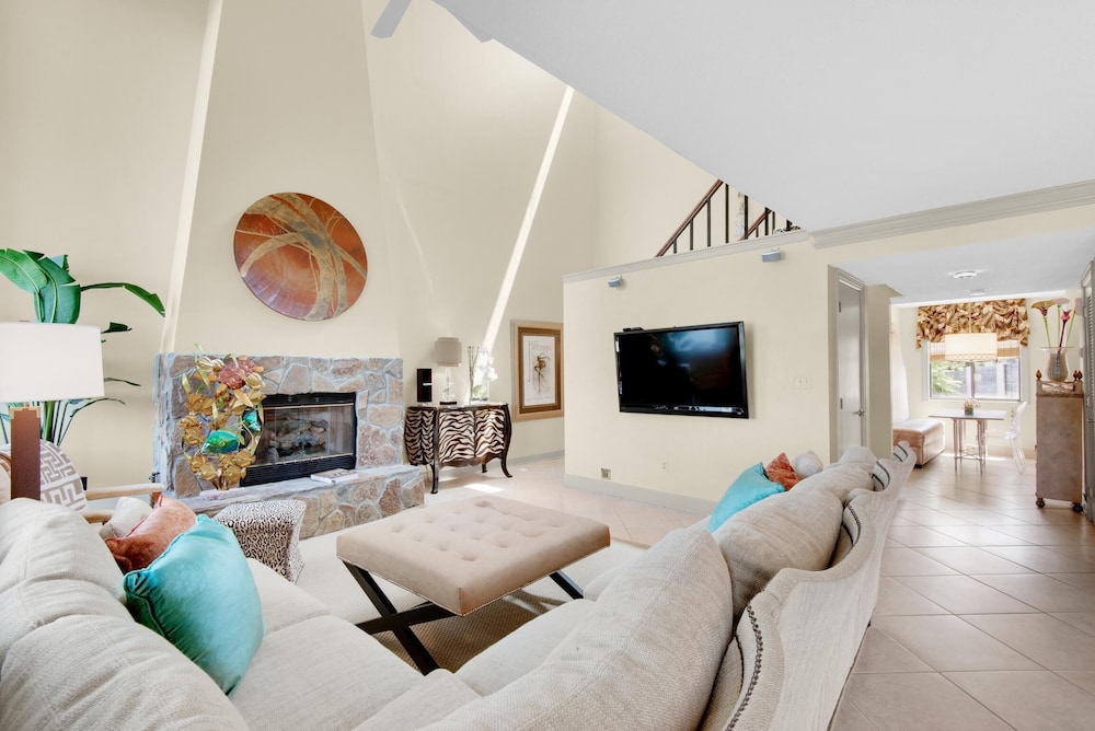 Shoreline Towers Townhouse 4 1 - photo 15