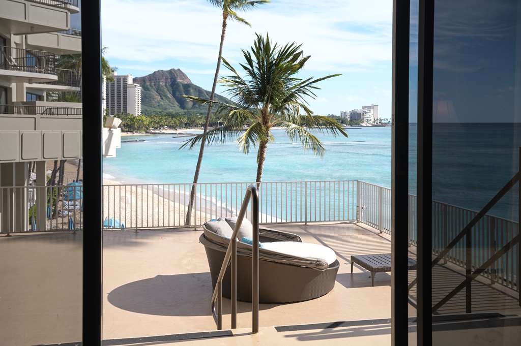 Outrigger Waikiki Beach Resort - photo 125