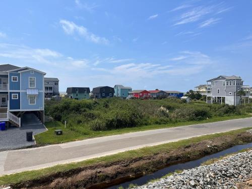 Ocean Walk 1103 in Oak Island, United States