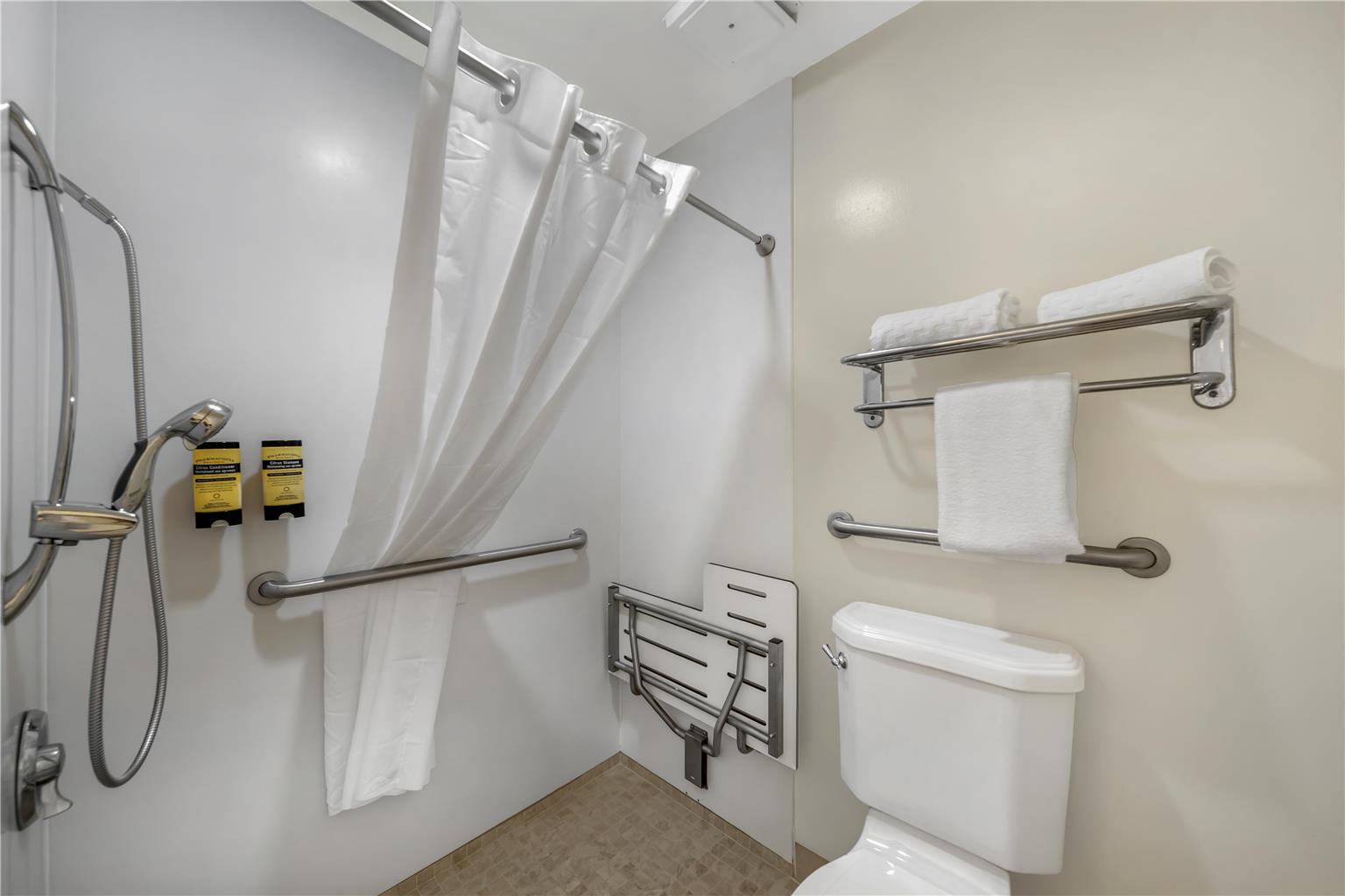 Best Western Plus Northwoods Inn - photo 55