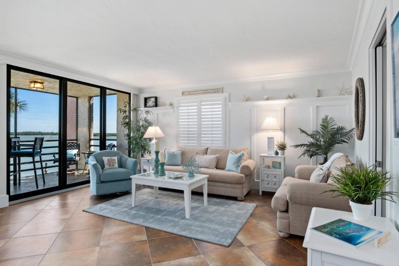 Riverside Club E201 - last minute hotel in Marco Island