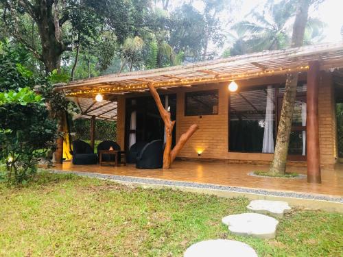 Outskirts Of Heaven — 4-Star Luxury Hotel in Mirissa City, Sri Lanka