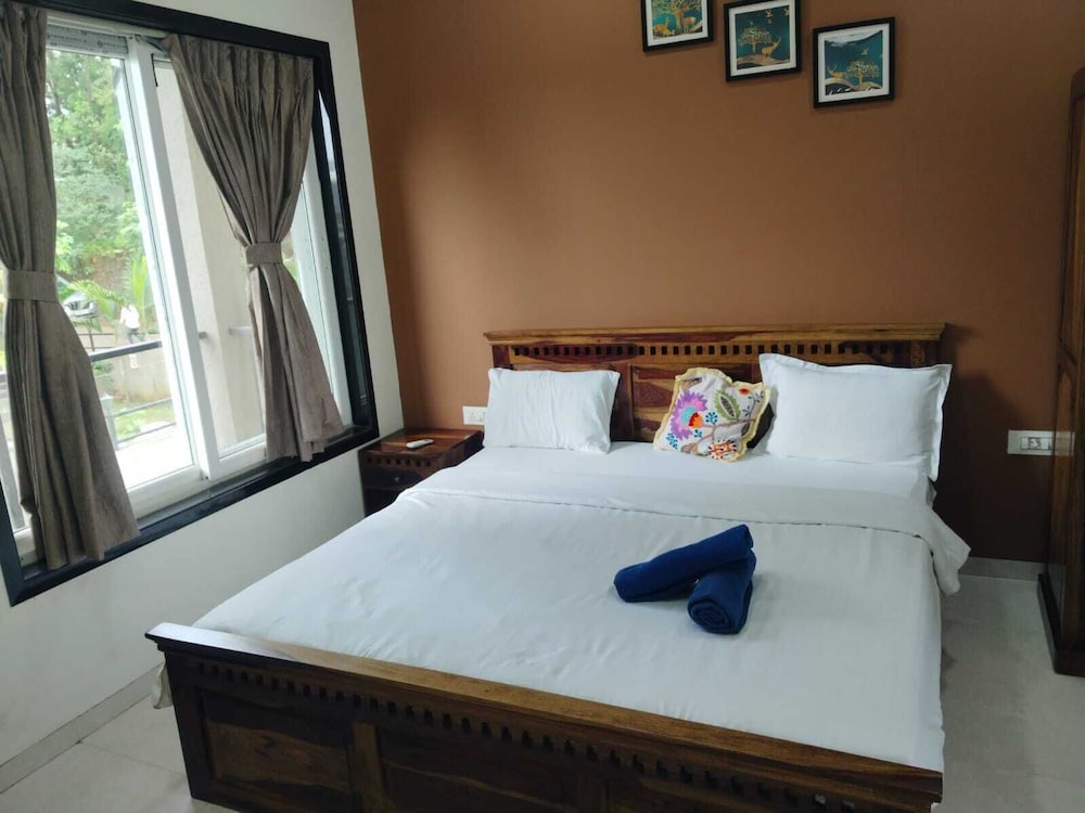 Mansarovar Bungalows — Lonavla — photo 4