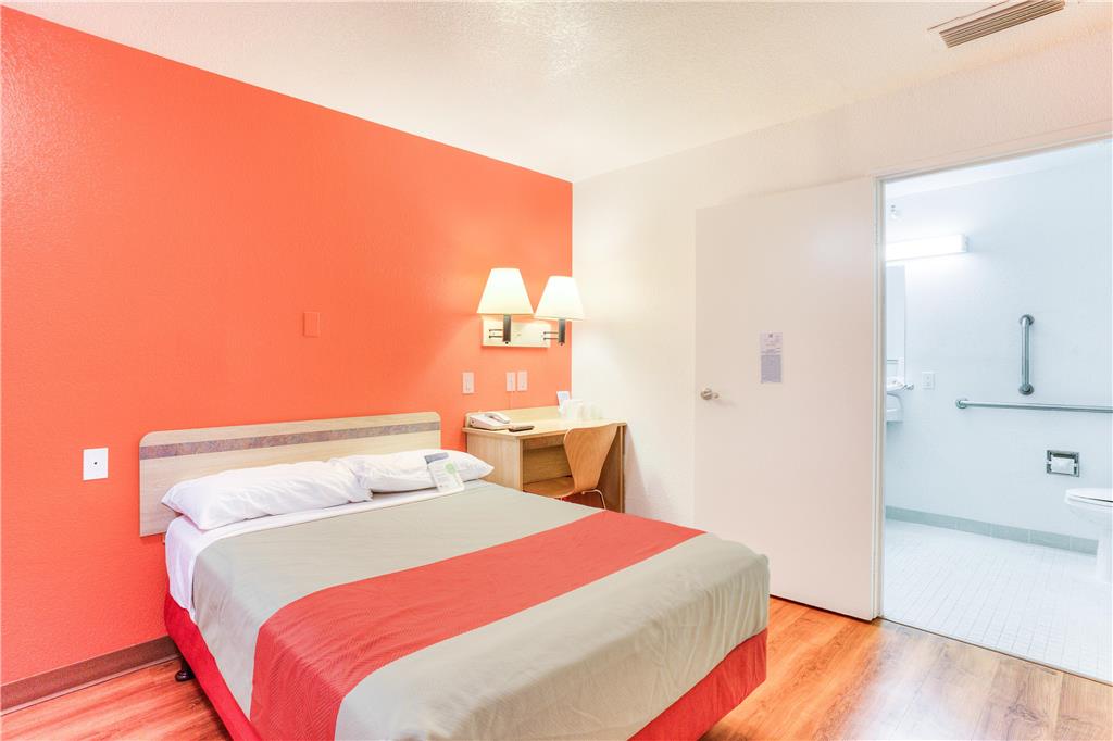 Motel 6 Tigard OR Portland South Lake Oswego - photo 24