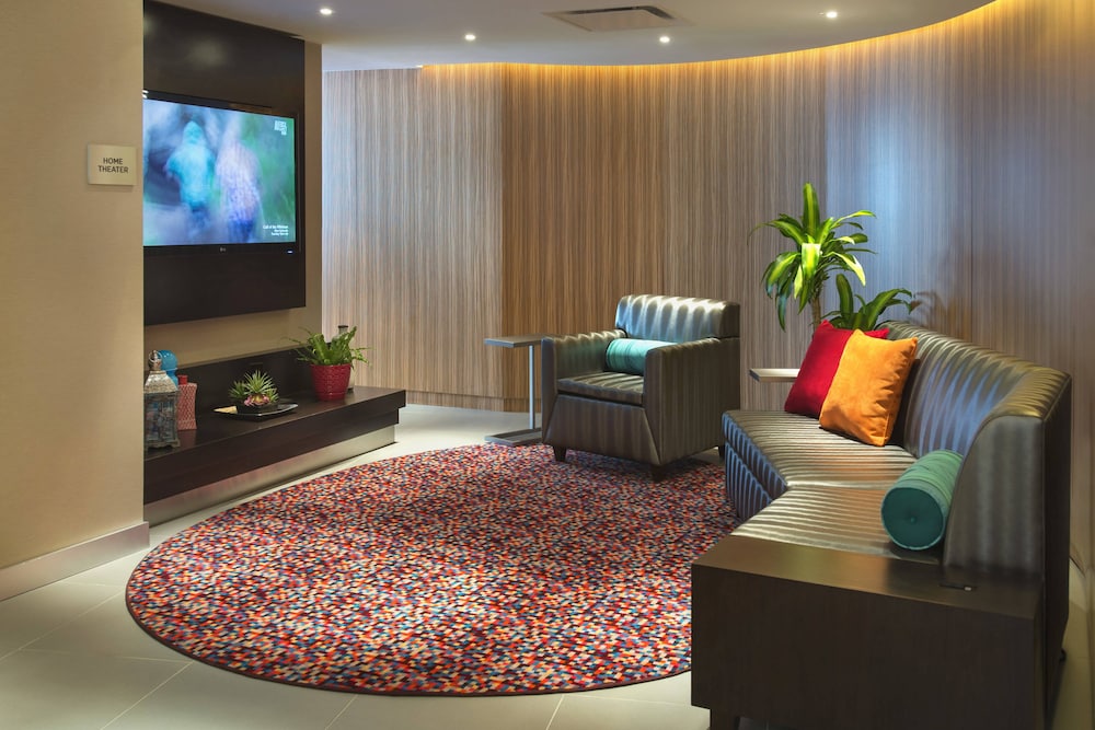 Courtyard by Marriott New York Manhattan Herald Square - photo 21