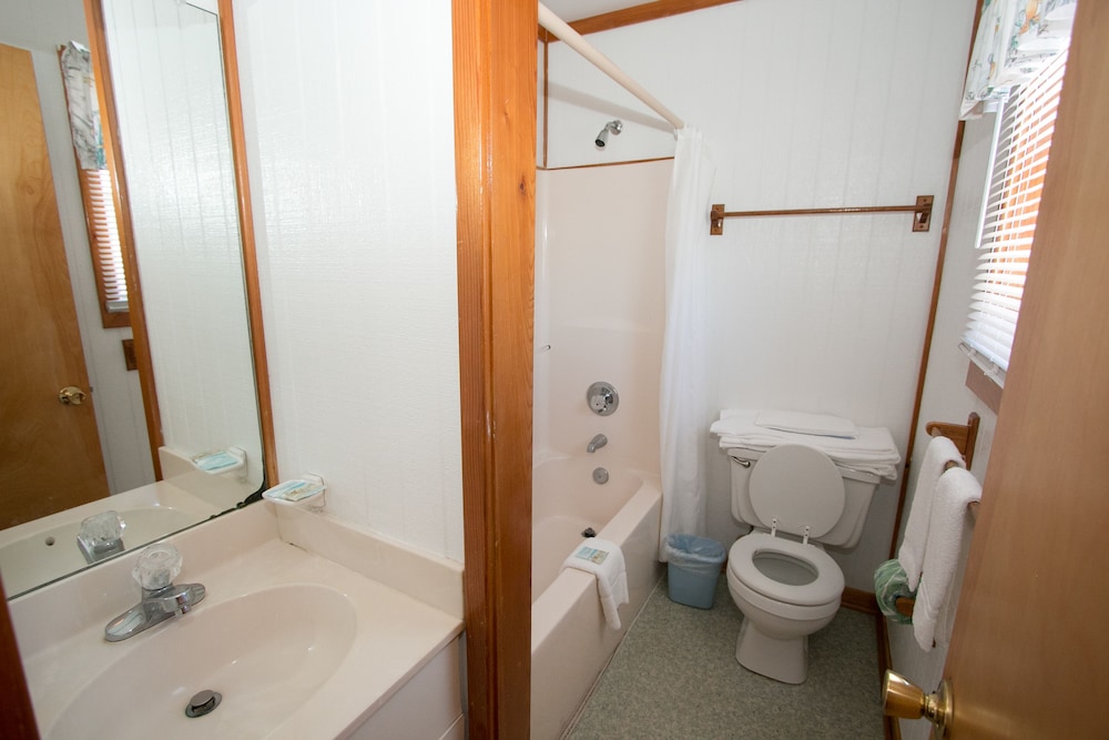 Outer Banks Motel - photo 163
