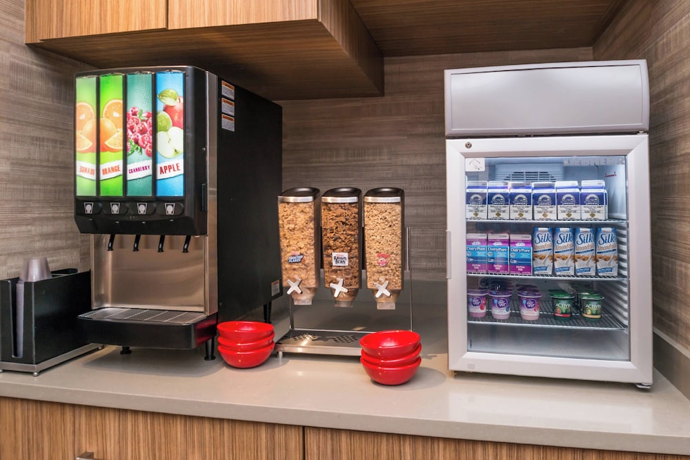 TownePlace Suites by Marriott San Bernardino Loma Linda - photo 31